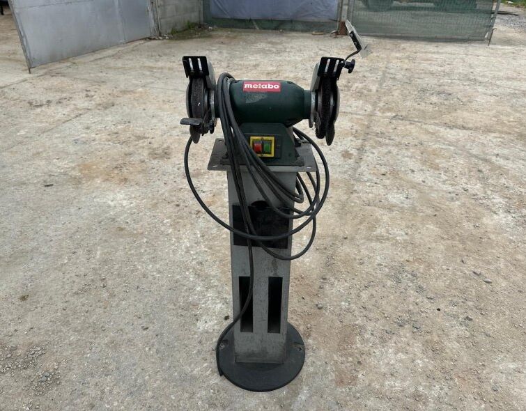 METALBO GRINDER